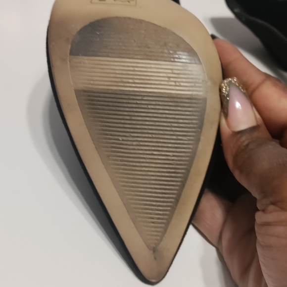 Black pumps - Picture 7 of 8